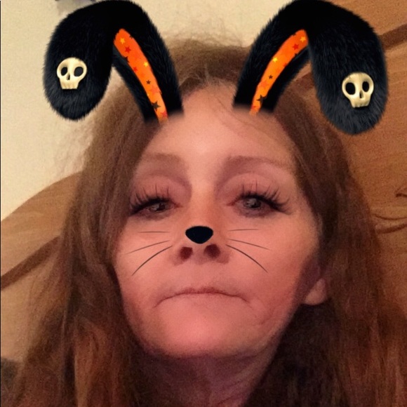 Meet your Posher, Lyn - Picture 4 of 5